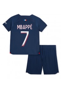 Paris Saint-Germain Kylian Mbappe #7 Babyklær Hjemme Fotballdrakt til barn 2023-24 Korte ermer (+ Korte bukser)
